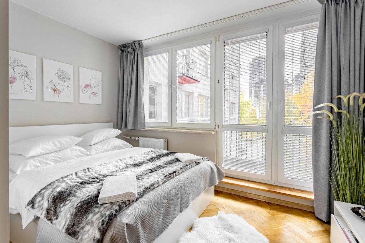 Hala Mirowska Apartments 바르샤바 외부 사진
